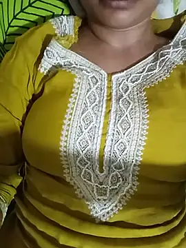 Snapshot of Piya_Ji chatting on 07-25-26, 02:42 Piya Ji online show from 07-25-26, 02:42