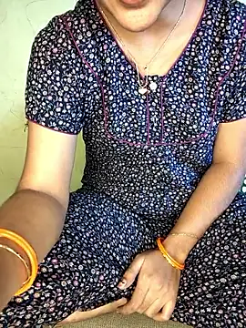 lovelygirl4567 online show from 10-16-25, 05:19