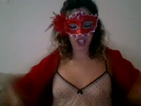 couple-tuga online show from 02-07-25, 11:24