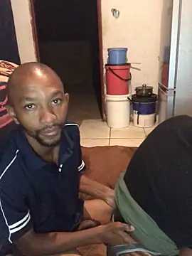 Snapshot of MKbesxxx chatting on 03-14-26, 08:25 MKbesxxx online show from 03-14-26, 08:25