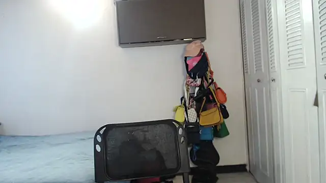 CamilaLix online show from 03-06-25, 10:36