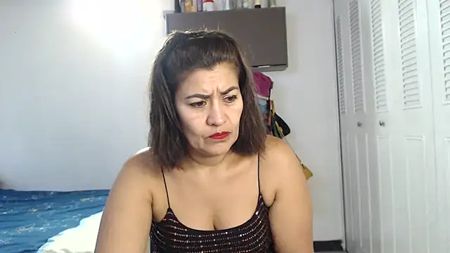 CamilaLix online show from 03-12-25, 11:01