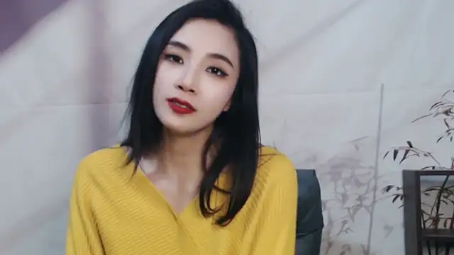 xiaotiantian-76 online show from 01-10-25, 02:02