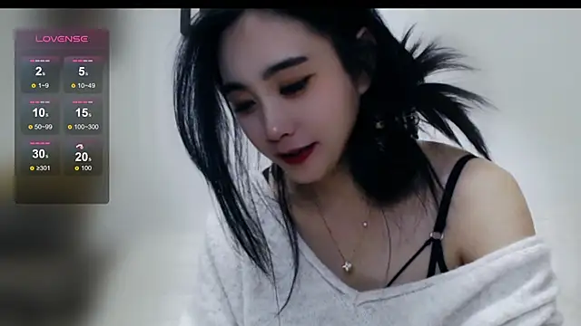 xiaotiantian-76 online show from 02-11-25, 03:08