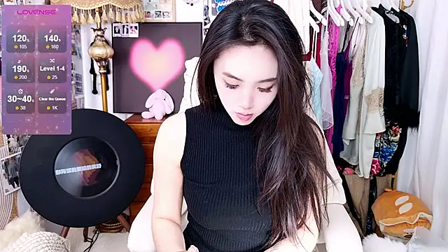 xiaotiantian-76 online show from 01-11-26, 11:48