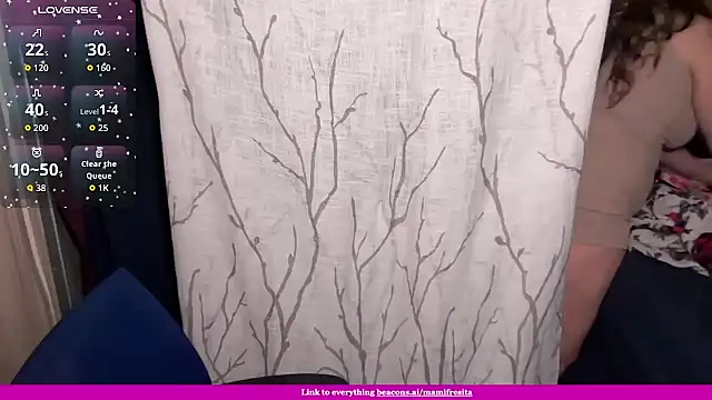 Snapshot of mamifresita chatting on 03-21-26, 12:32 mamifresita online show from 03-21-26, 12:32