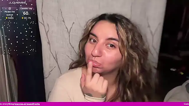 mamifresita online show from 04-26-26, 06:55