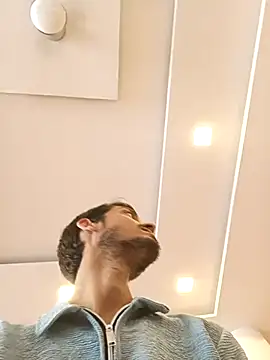 Tarun 0026 online show from 10-26-25, 05:35