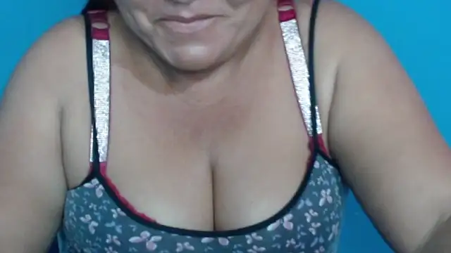Snapshot of Dirtydiva1 chatting on 01-01-25, 12:55 Dirtydiva1 online show from 01-01-25, 12:55