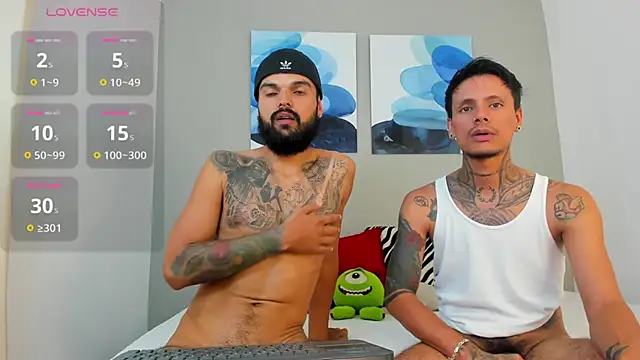 Snapshot of Emilio_Wolf chatting on 01-26-25, 05:34 Emilio Wolf online show from 01-26-25, 05:34