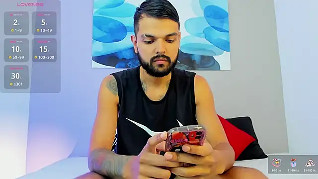 Snapshot of Emilio_Wolf chatting on 02-12-25, 06:51 Emilio Wolf online show from 02-12-25, 06:51