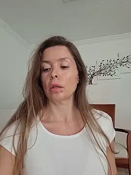 karina warthon online show from 06-04-26, 05:30
