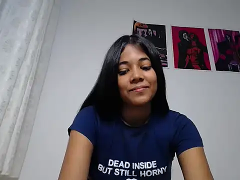 Snapshot of kathypiercee chatting on 01-10-26, 10:58 kathypiercee online show from 01-10-26, 10:58