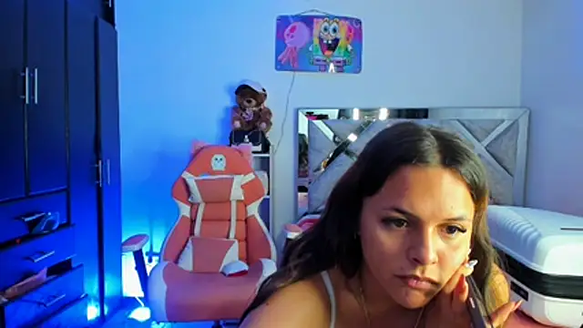 Amys online show from 11-24-25, 01:49