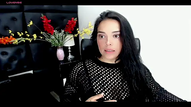 Snapshot of Carolaine01 chatting on 03-01-25, 10:21 Carolaine01 online show from 03-01-25, 10:21