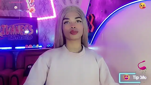 Gisele fox online show from 02-25-25, 07:25