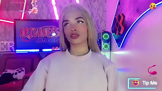 Gisele fox online show from 02-25-25, 10:29