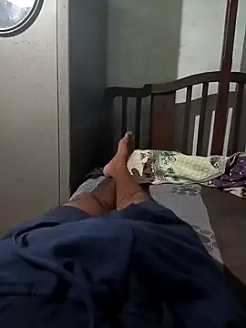 Snapshot of Kumar_2501 chatting on 03-18-25, 06:04 Kumar 2501 online show from 03-18-25, 06:04