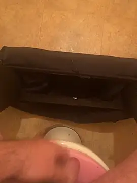 balint35 online show from 10-22-25, 06:40