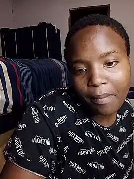 KMbesxxx online show from 12-04-25, 07:55