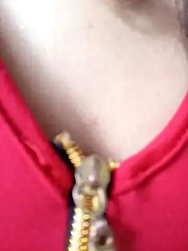 BELLA--26 online show from 02-21-25, 06:04