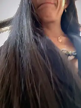 BELLA--26 online show from 10-23-25, 03:11