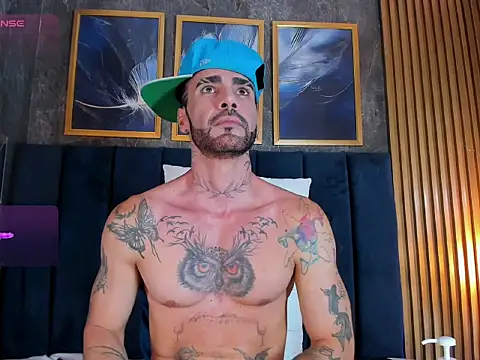 Lancelot Benwick online show from 04-11-26, 09:30