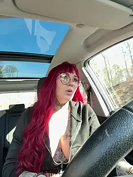 Snapshot of Mia-Fuchs chatting on 02-21-25, 12:06 Mia-Fuchs online show from 02-21-25, 12:06