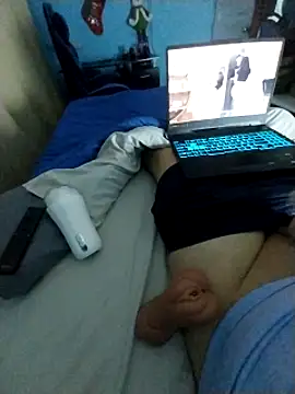 Snapshot of Elrep_tile chatting on 01-02-25, 03:37 Elrep tile online show from 01-02-25, 03:37