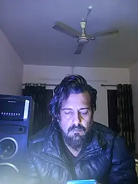 Snapshot of MAGNETICDADDY8 chatting on 01-06-25, 02:04 MAGNETICDADDY8 online show from 01-06-25, 02:04