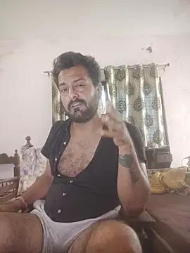 Snapshot of MAGNETICDADDY8 chatting on 09-21-25, 02:24 MAGNETICDADDY8 online show from 09-21-25, 02:24