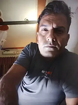 Snapshot of MAGNETICDADDY8 chatting on 10-01-25, 07:20 MAGNETICDADDY8 online show from 10-01-25, 07:20