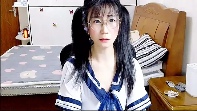 Strawberry baby online show from 09-12-25, 03:56