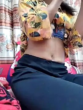 Snapshot of 124pakhi chatting on 01-13-25, 06:05 124pakhi online show from 01-13-25, 06:05