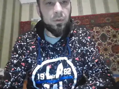 Snapshot of AlferezzSolvajo chatting on 02-09-25, 02:40 AlferezzSolvajo online show from 02-09-25, 02:40