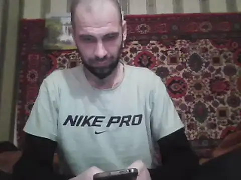 Snapshot of AlferezzSolvajo chatting on 03-10-25, 05:11 AlferezzSolvajo online show from 03-10-25, 05:11