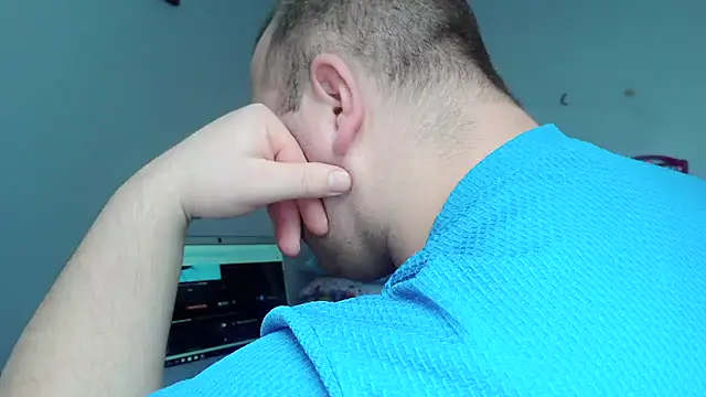 Snapshot of sex69-top chatting on 01-29-25, 01:17 sex69-top online show from 01-29-25, 01:17