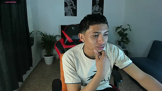 Snapshot of twinkmilk_ chatting on 09-08-25, 07:02 twinkmilk online show from 09-08-25, 07:02