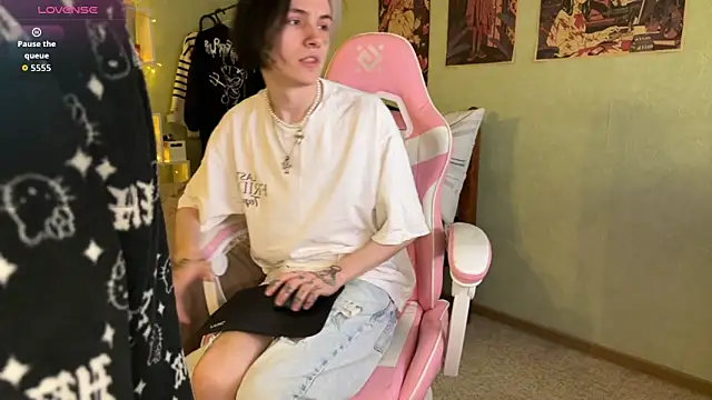 VeryRare TwinS online show from 11-22-25, 02:54