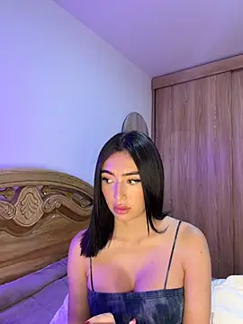 Maddy Jones online show from 06-09-26, 02:23