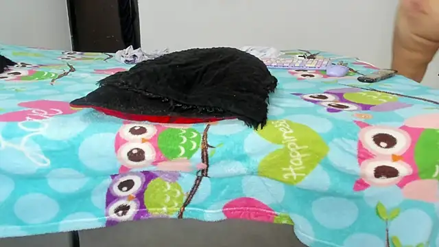 crazyangelita65 online show from 04-18-26, 08:42