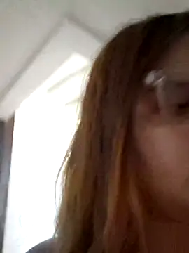 Snapshot of AliceRuivinha2 chatting on 02-27-25, 05:58 AliceRuivinha2 online show from 02-27-25, 05:58