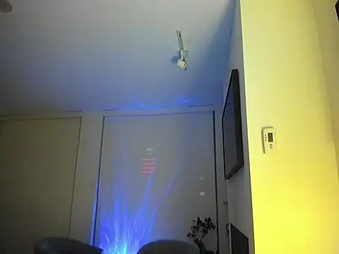 HappyIva online show from 01-28-25, 10:02