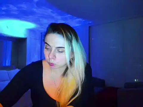 HappyIva online show from 02-04-25, 12:22