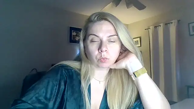 HappyIva online show from 12-03-25, 11:14