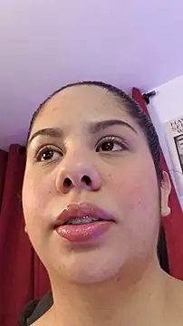 downsonMia online show from 04-07-26, 01:28