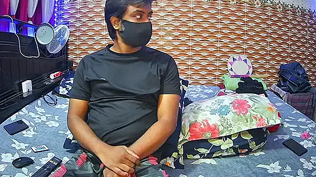 Hot Nila online show from 04-19-26, 03:06