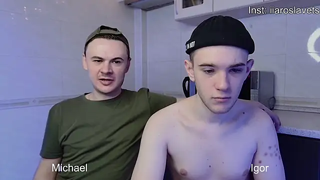 Snapshot of michael_sexdevil chatting on 01-14-25, 12:03 michael sexdevil online show from 01-14-25, 12:03