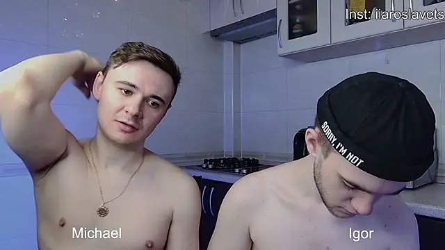 Snapshot of michael_sexdevil chatting on 01-28-25, 12:11 michael sexdevil online show from 01-28-25, 12:11