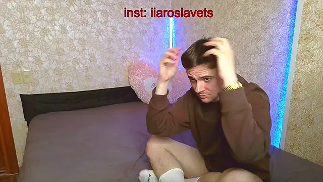 Snapshot of michael_sexdevil chatting on 02-23-25, 12:37 michael sexdevil online show from 02-23-25, 12:37